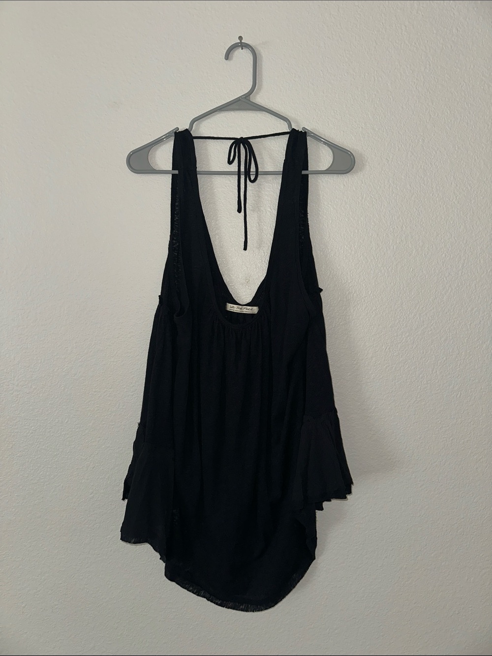 We The Free Women’s Black Tie Back Flowy Tank Top Size Medium
